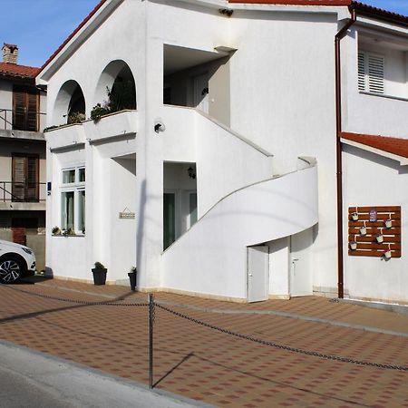 Apartmani B&S Barbat na Rabu Kültér fotó