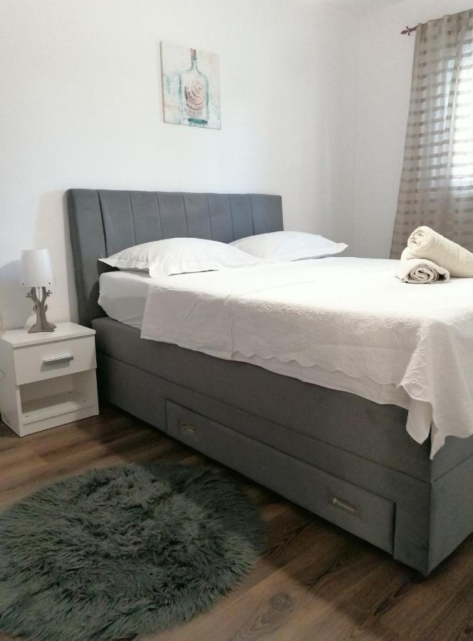 Apartmani B&S Barbat na Rabu Kültér fotó