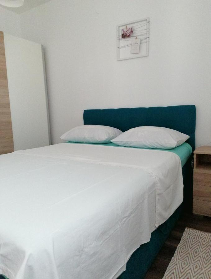 Apartmani B&S Barbat na Rabu Kültér fotó