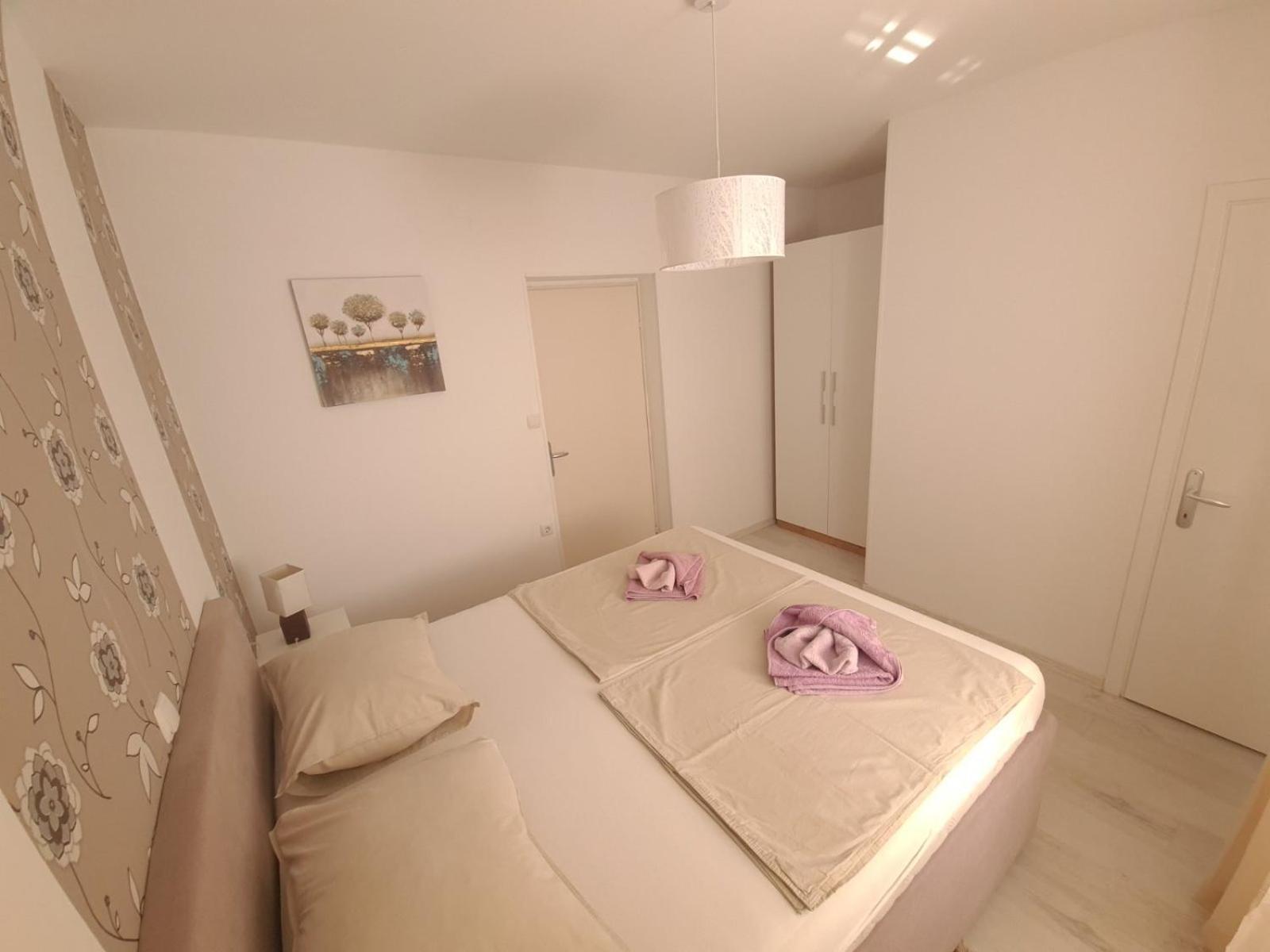 Apartmani B&S Barbat na Rabu Kültér fotó